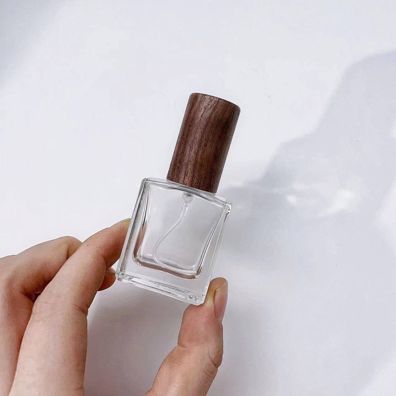 ขวดสเปรย์น้ำหอมแก้วใสหนา10มล.  - Perfume Fragrance Refill บทวิจารณ์และราคา